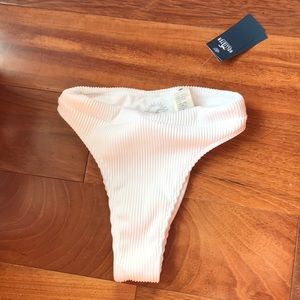 HOLLISTER CHEEKY BIKINI BOTTOMS